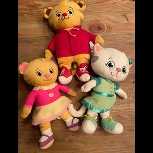Three Daniel Tiger 12in Plush toys - play music